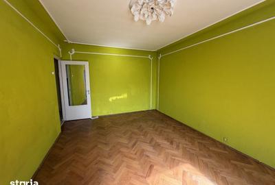 Apartament cu 2 camere decomandat în Cug - 4