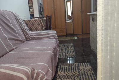 Apartament cu 2 camere decomandat în Exterior Vest