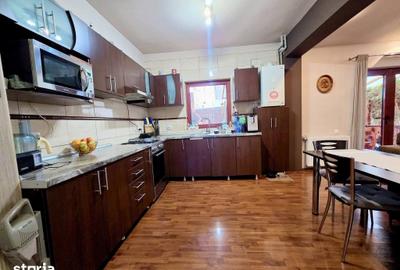Casă cu 4 camere cu Teren 370 Mp în Dobroești