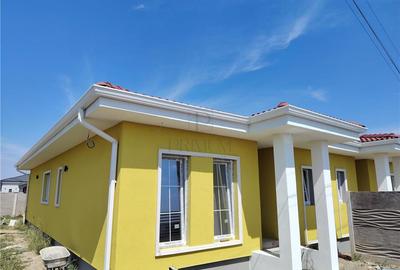Duplex cu 3 camere cu Teren 323 Mp în Moșnița Nouă