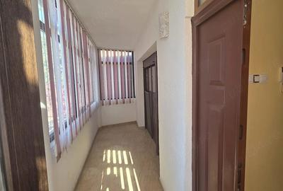 Casă cu Teren 270 Mp în Vânători - 3