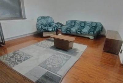 Apartament cu 3 camere decomandat, mobilat în Central