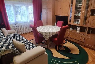 Apartament cu 3 camere decomandat în Clapa - 2