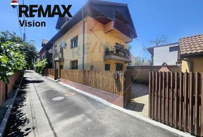 Casă individuală cu 5 camere cu Teren 181 Mp în Central - 1