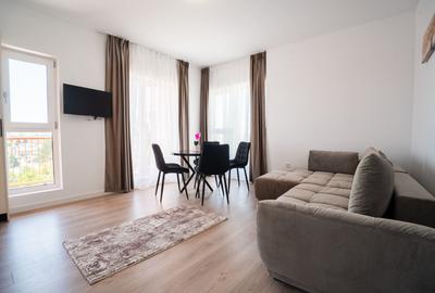 Apartament cu 3 camere decomandat, mobilat în Nord