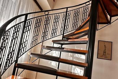 Penthouse cu 3 camere decomandat, mobilat în Mamaia - 18