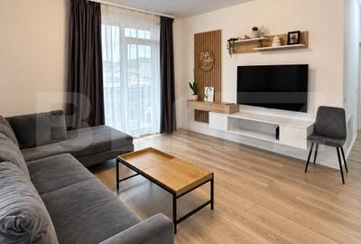 Apartament cu 3 camere decomandat, mobilat în Calea Moldovei