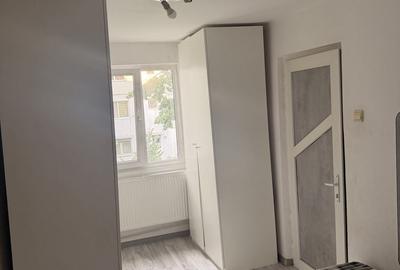 Apartament cu 3 camere semidecomandat în Vest - 6