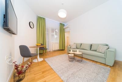 Apartament cu 3 camere decomandat, mobilat în Universitate