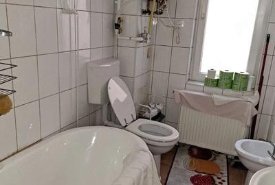 Casă cu 2 camere cu Teren 55 Mp în Foișorul de Foc