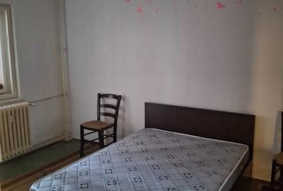 Apartament cu 2 camere decomandat în Exterior Vest - 4