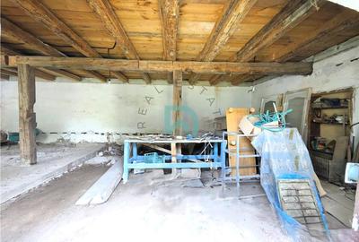 Casă individuală cu 12 camere cu Canalizare în Ultracentral - 21