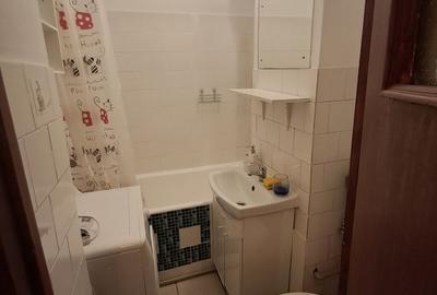 Apartament cu 2 camere decomandat în Tei - 3