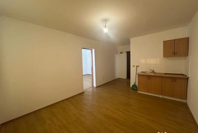 Apartament cu 2 camere nedecomandat în Mihai Bravu