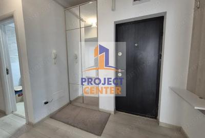 Apartament cu 3 camere decomandat, mobilat în Craiovei