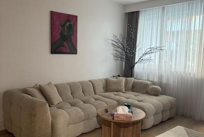 Apartament cu 2 camere semidecomandat în Pajura