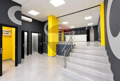 Spațiu comercial, de 80 mp, în Apusului
