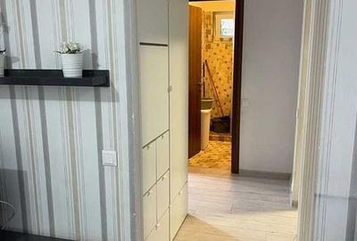 Apartament cu 2 camere decomandat în Titan
