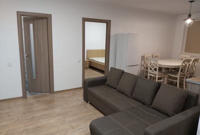 Apartament cu 3 camere decomandat în Florești