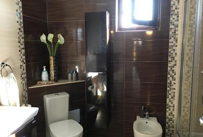 Casă cu 5 camere cu Canalizare în Sângeorgiu de Mureș - 2