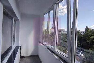 Garsonieră decomandată în Vitan