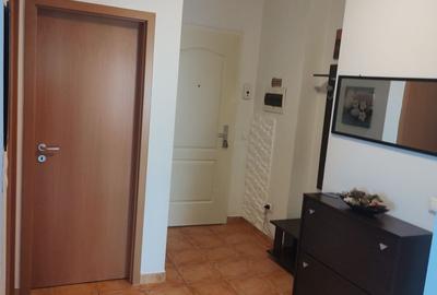 Apartament cu 2 camere decomandat în Exterior Vest