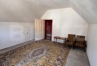 Casă cu 6 camere cu Teren 1032 Mp în Central