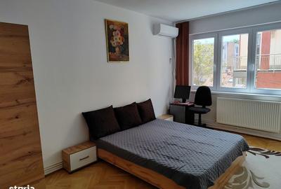 Apartament cu 2 camere în Complex Studențesc
