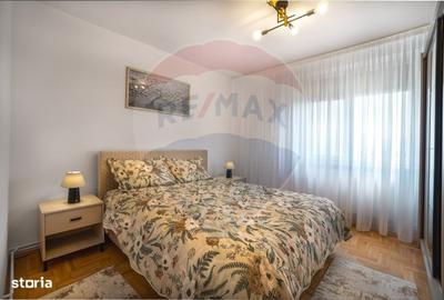 Apartament cu 3 camere decomandat în Vlahuță