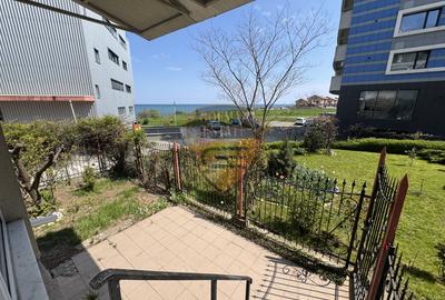 Apartament cu 3 camere decomandat, mobilat în Faleza Nord