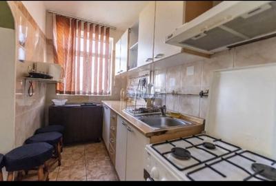 Apartament cu 2 camere decomandat în Ultracentral - 2