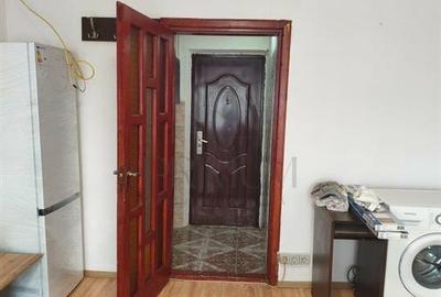 Garsonieră decomandată, mobilată în Aradului