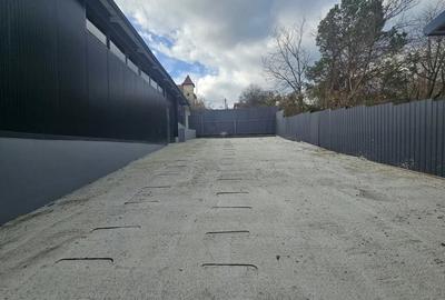 Spațiu comercial, de 205 mp, în Central - 6