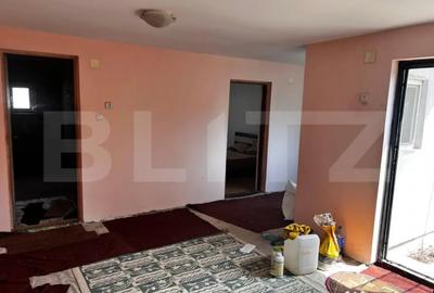 Casă cu 4 camere cu Teren 470 Mp în Brestei