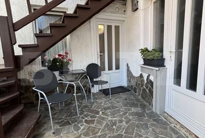 Apartament cu 2 camere în Schei