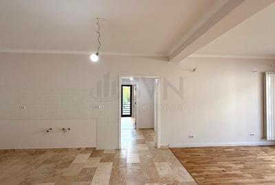 Apartament cu 3 camere semidecomandat în Tei - 1