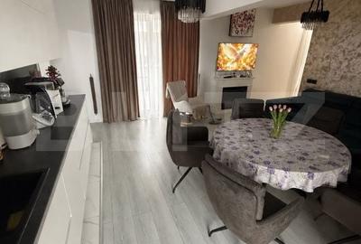 Apartament cu 3 camere decomandat în Central - 13