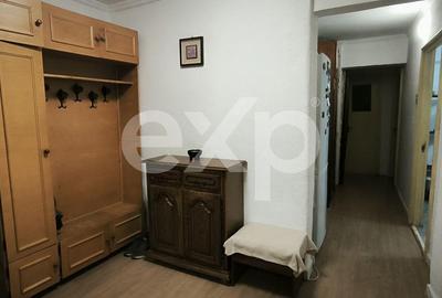 Apartament cu 3 camere decomandat în Găvana - 2