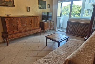 Apartament cu 2 camere semidecomandat în Turda