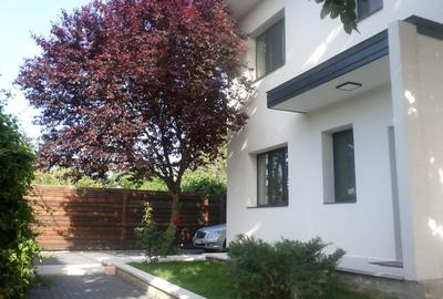 Casă individuală cu 5 camere cu Canalizare în Balotești - 1