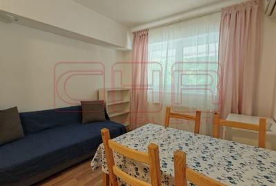 Apartament cu 2 camere decomandat în Politehnica