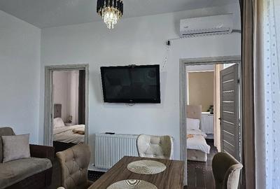 Apartament cu 3 camere semidecomandat în Nord