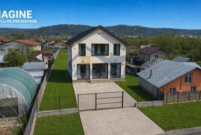 Casă individuală cu 6 camere cu Canalizare în Lipănești - 13