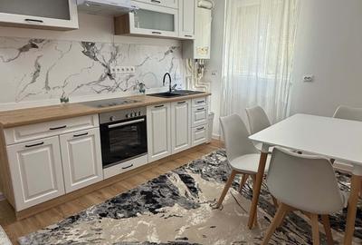 Apartament cu 2 camere decomandat în Independenței