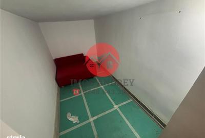 Spațiu comercial, de 40 mp, în Central