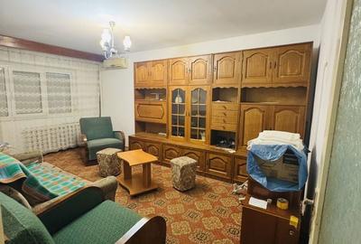 Apartament cu 3 camere decomandat în Central - 1