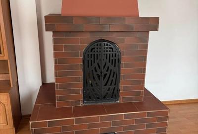 Casă cu 3 camere cu Teren 150 Mp în Roman