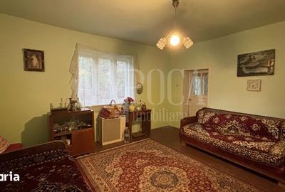 Casă cu 3 camere cu Teren 1242 Mp în Central - 2