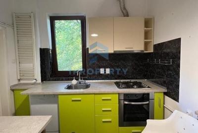 Apartament cu 4 camere în Primăverii