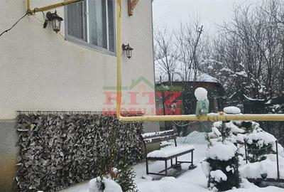 Casă cu 3 camere cu Teren 392 Mp în Central